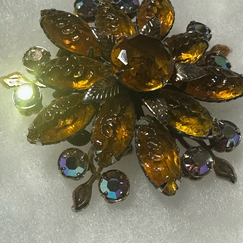 Vintage Amber Crystal Floral Brooch 1950s - Picture 3 of 16
